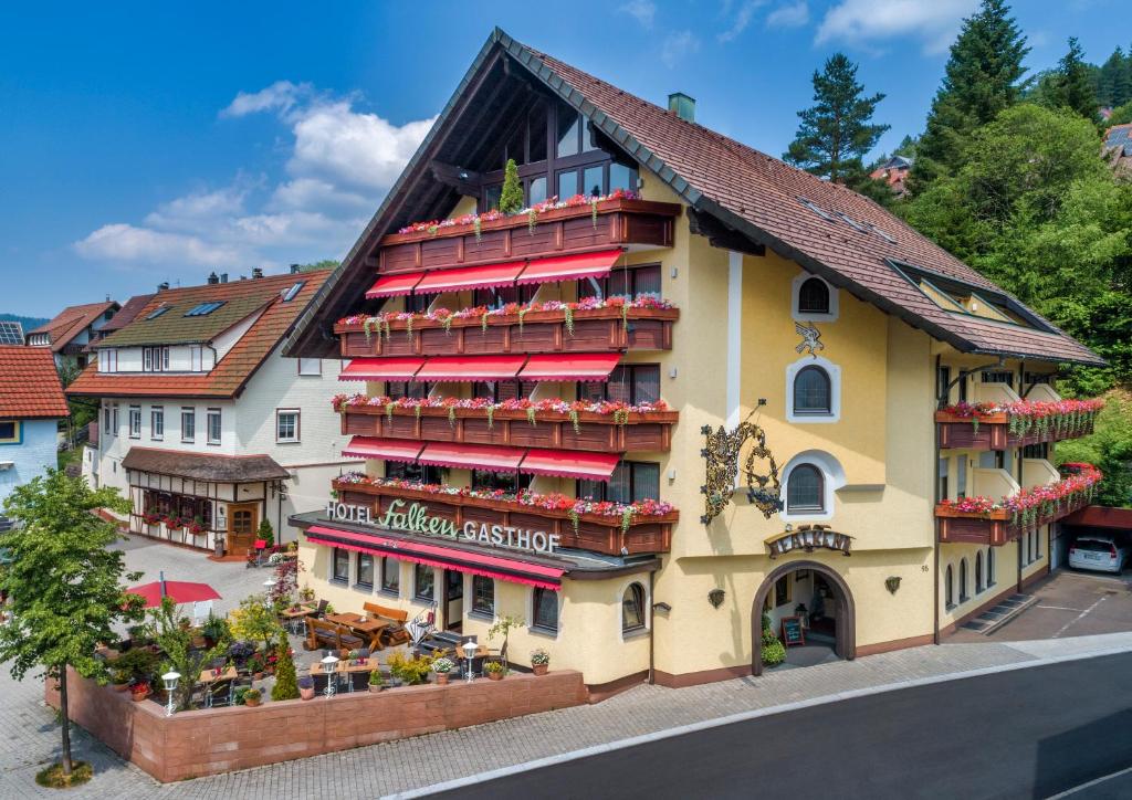 Hotel Restaurant Falken - Mitteltal