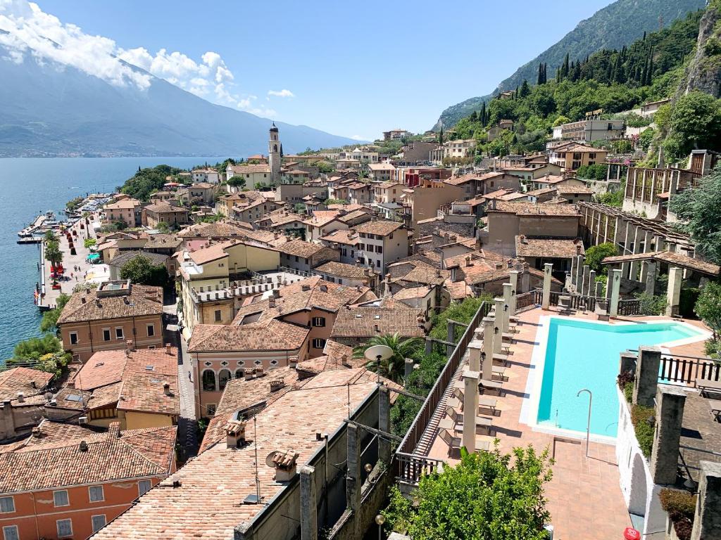 Hotel Castell - Riva del Garda