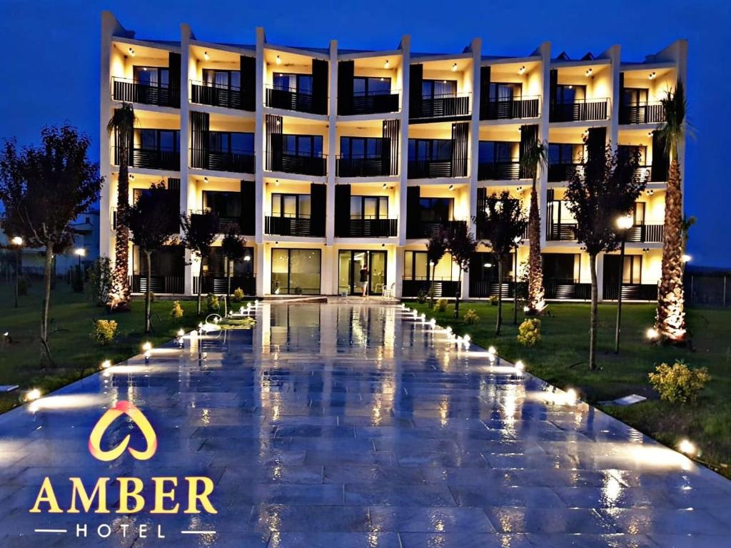 Amber Hotel Albania - Spille