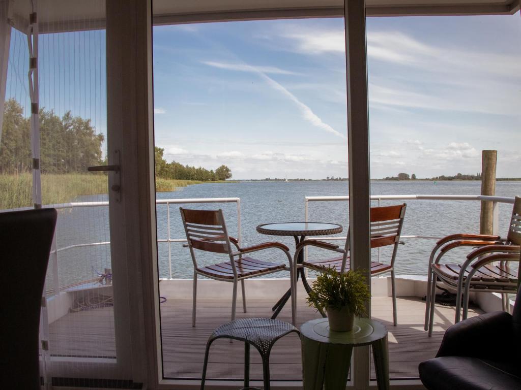 Houseboat Uitzicht Over Veluwemeer, Natuurlokatie, Prachtige Vergezichten - Flevoland
