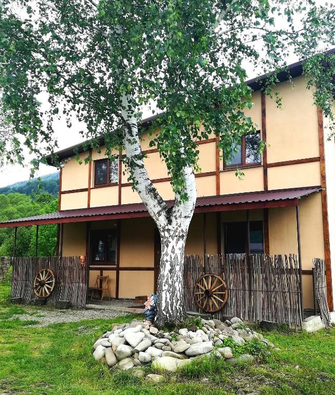 Guest House Pisnya Karpat - Leopoli