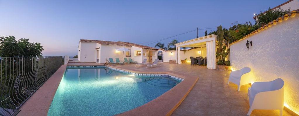 Villa With Private Pool, Beautiful Views! - Alcalalí