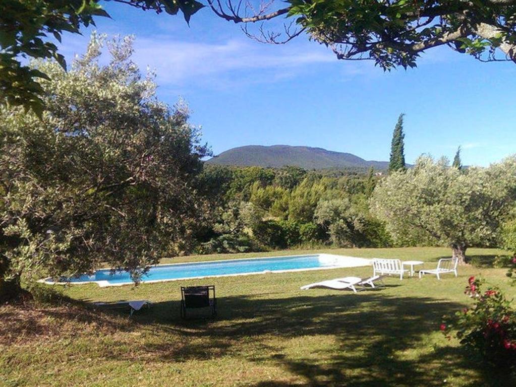 Villa With 3 Bedrooms In Cucuron, With Private Pool, Enclosed Garden And Wifi - 50 Km From The Beach - Cucuron