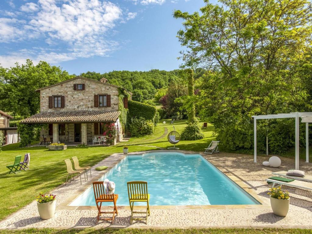 Charming Villa In Melle With Swimming Pool - Urbino