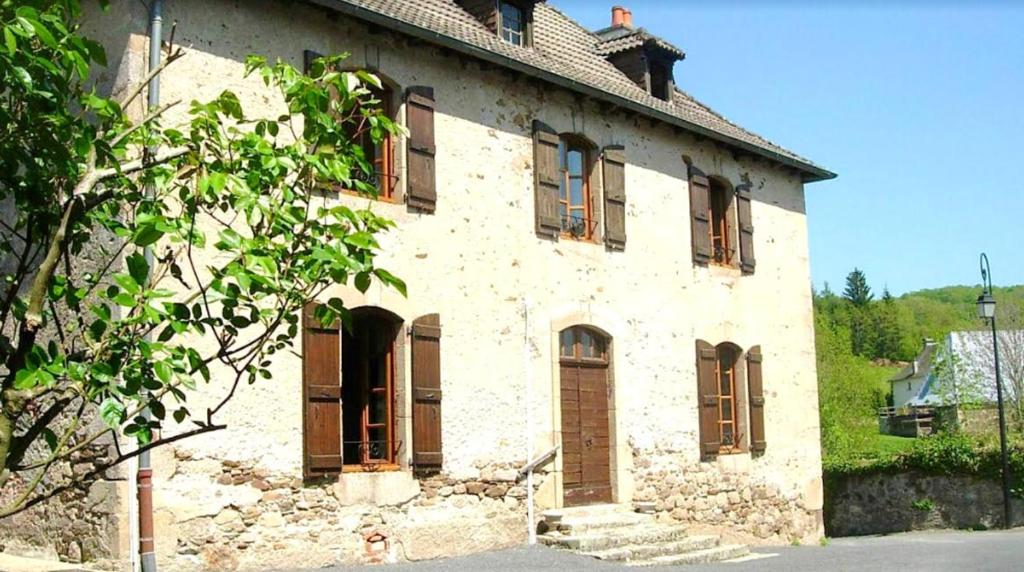 Apartment with one bedroom in Vitrac with WiFi - Cantal