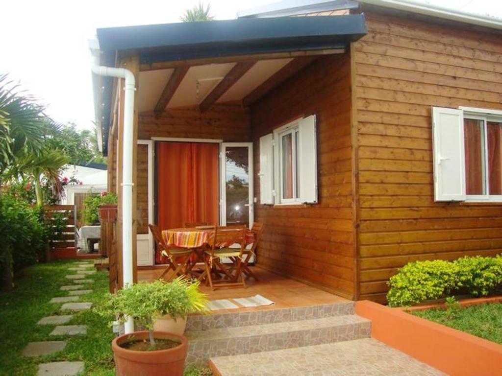 Maison De 2 Chambres Avec Vue Sur La Mer Jardin Clos Et Wifi A Saint Paul A 7 Km De La Plage - La Réunion