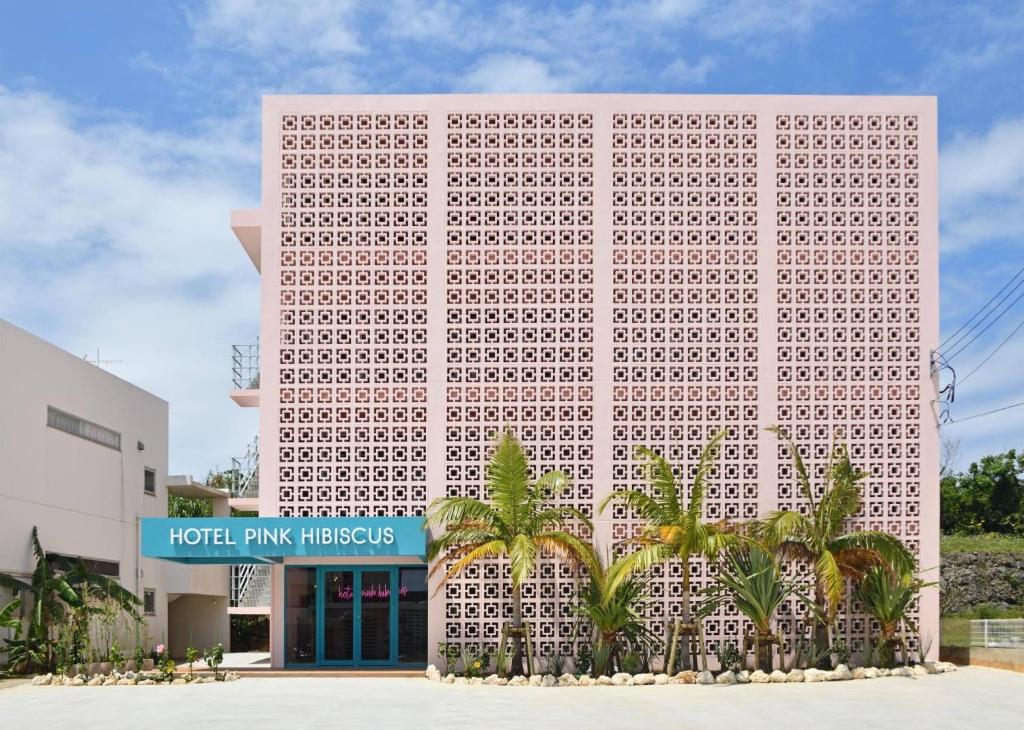 Hotel Pink Hibiscus - 미야코 섬