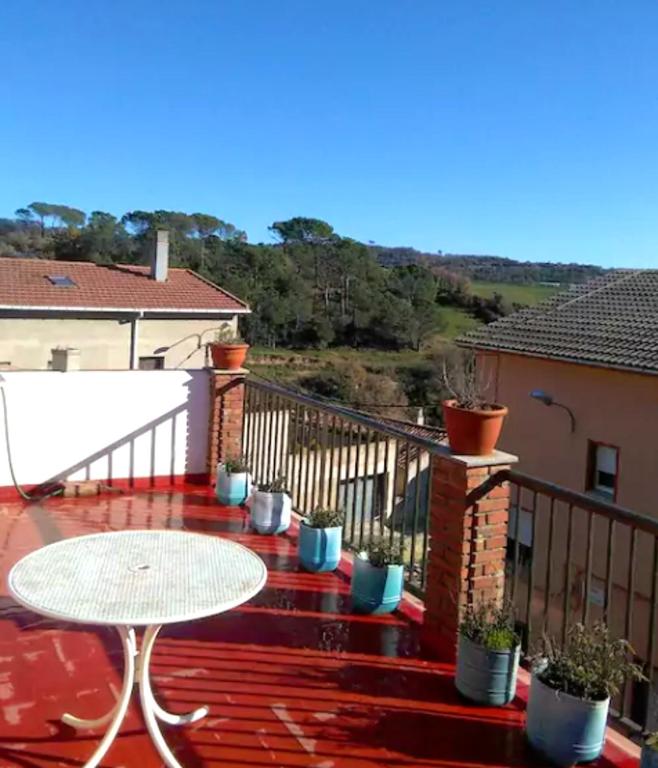 4 Bedrooms House With Furnished Terrace And Wifi At Gironella - Avià