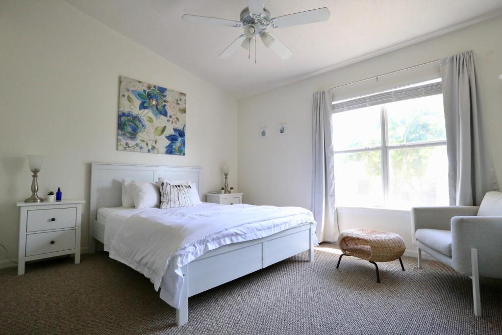 ✧Convenient & Inviting Gnv Condo ✧ Fully Equipped - Gainesville