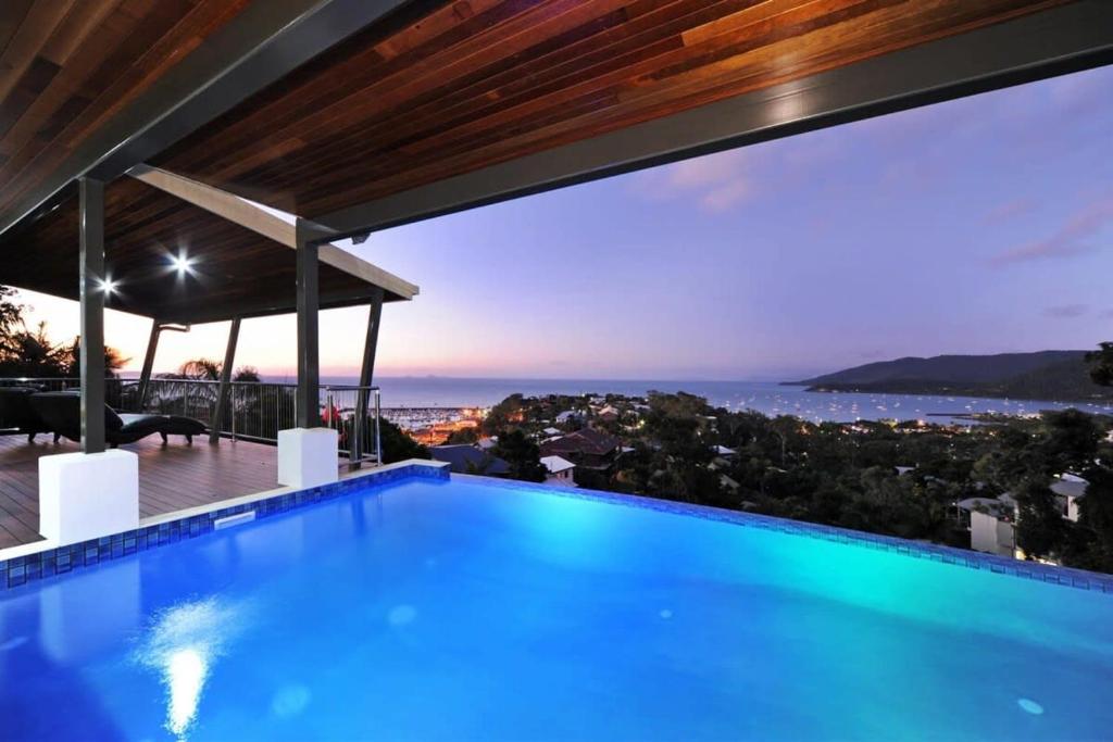 15 Kara - Luxurious Home With Million Dollar Views - Whitsundays