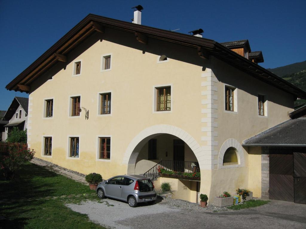 Untermoarhof Albeins - Bressanone