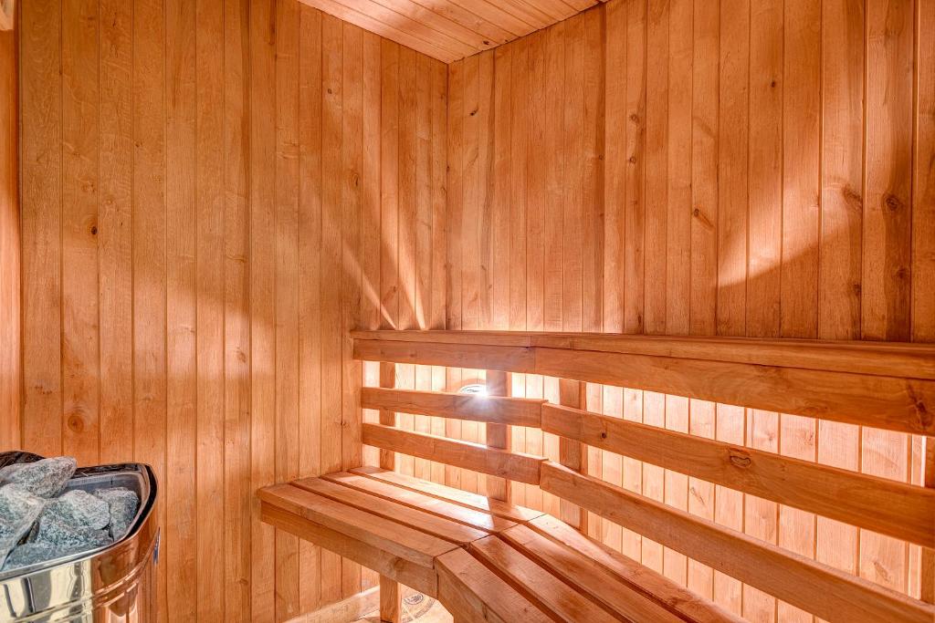 Private Rooms With Sauna, Kitchen & Parking - カウナス
