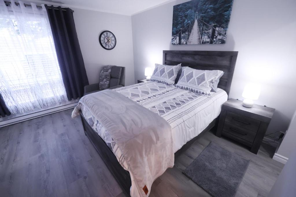 Newly Renovated Suite - Elliot Lake