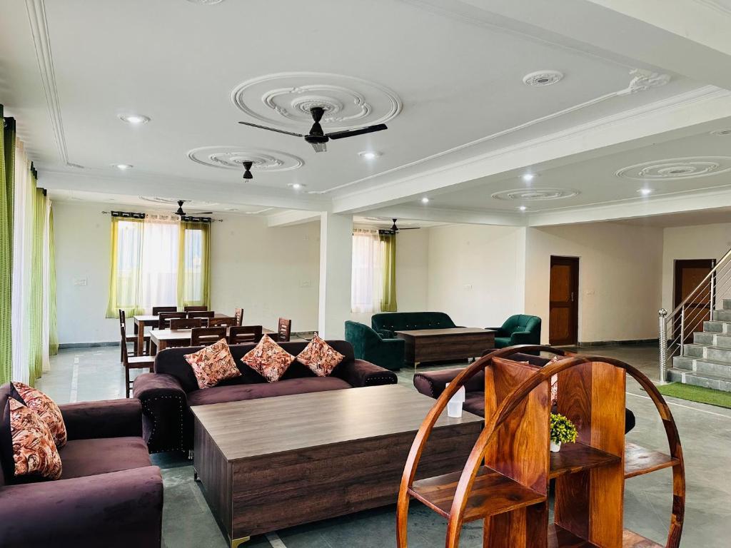 Hotel Prafull By Peace Lily Group - Joginder Nagar