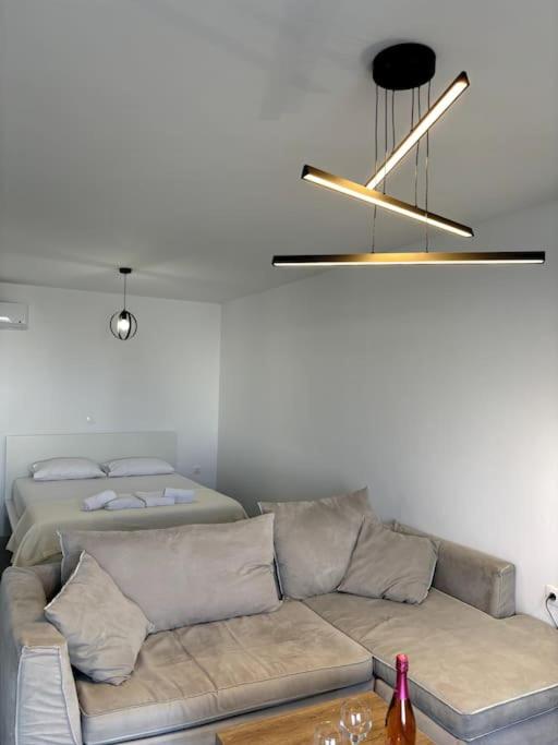 Minimal Grey Apartment Pool-front In Paros - Paros