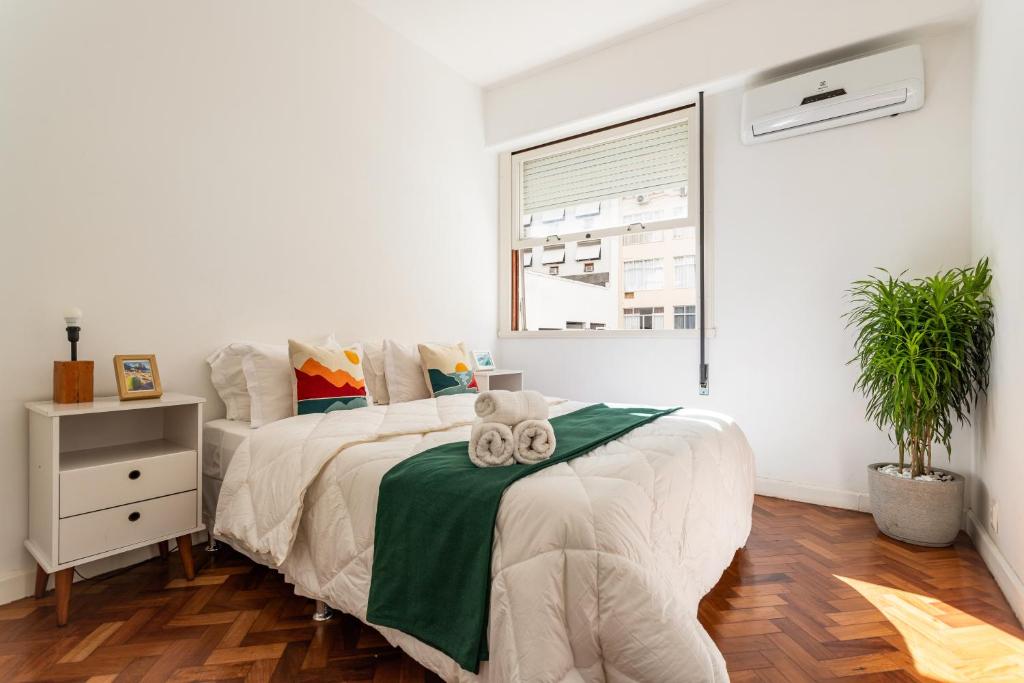 Unhotel - Charmoso Apartamento Temporada Com 3 Quartos Em Copacabana - Ipanema