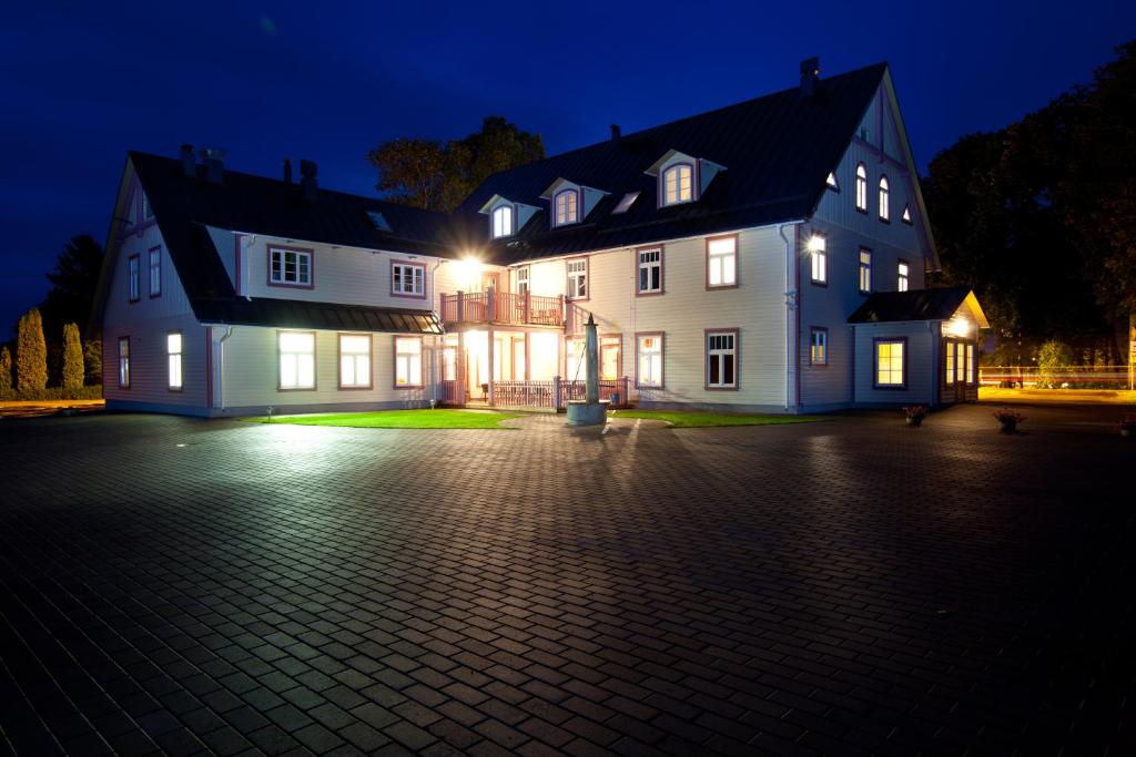 Hotell Räpina - Viro