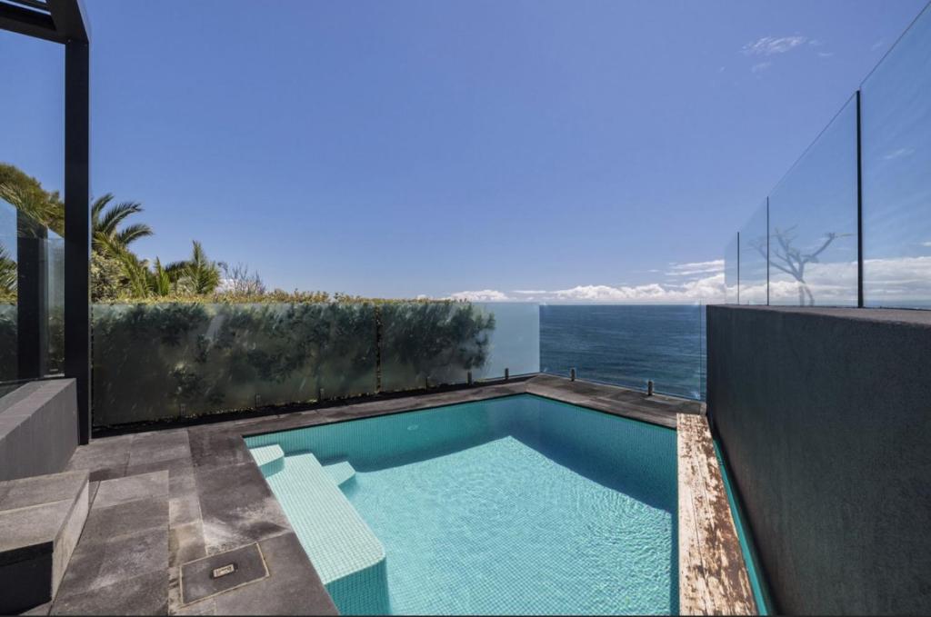 Oceanfront Beach Pad - Manly