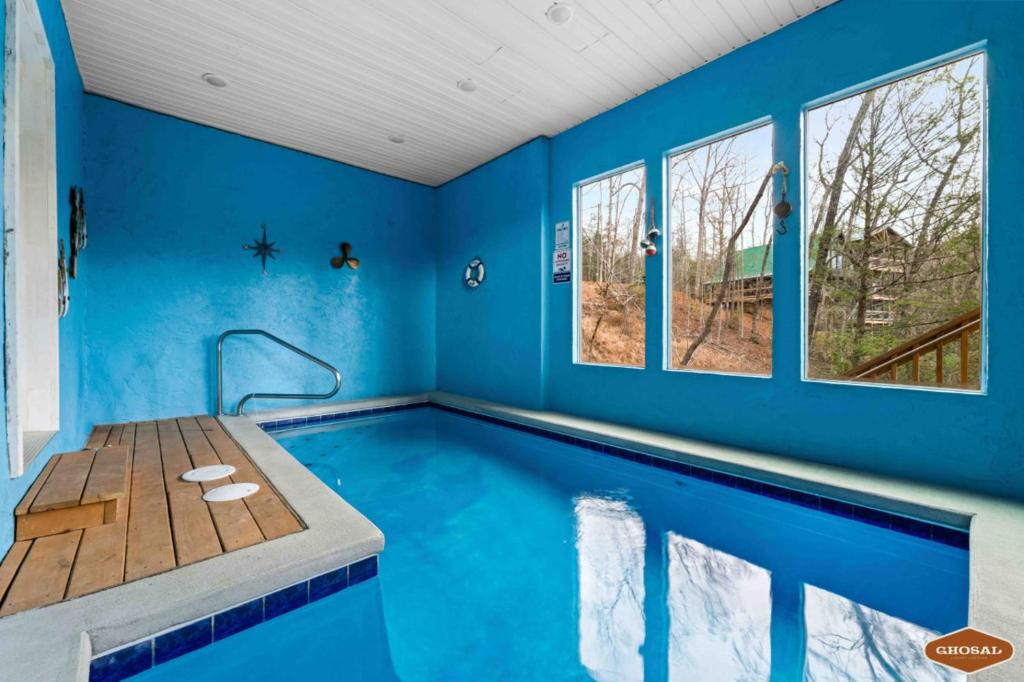 Indoor Pool - Incredible Pool And Views - Gatlinburg, TN