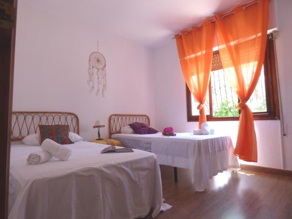Chez Moi Orange Room - Campello, España