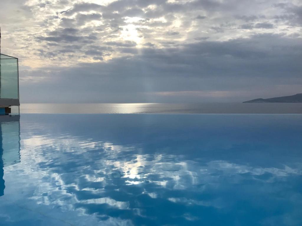 Seafront Aegeans Blue Pearl Over Infinity Pool - Milos