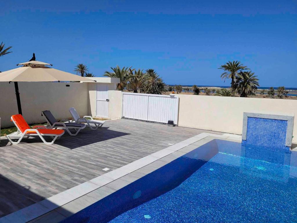 Villa Neuve Avec Piscine Privée, Vu De Mer - Djerba Midoun