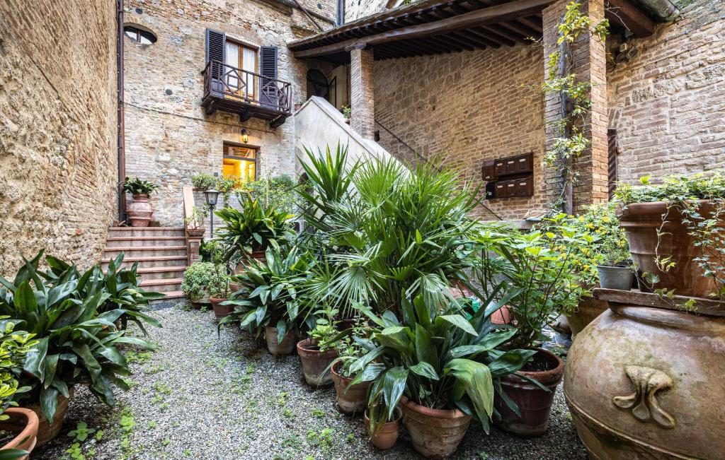 Beautiful Home In San Gimignano With 2 Bedrooms And Wifi - Poggibonsi
