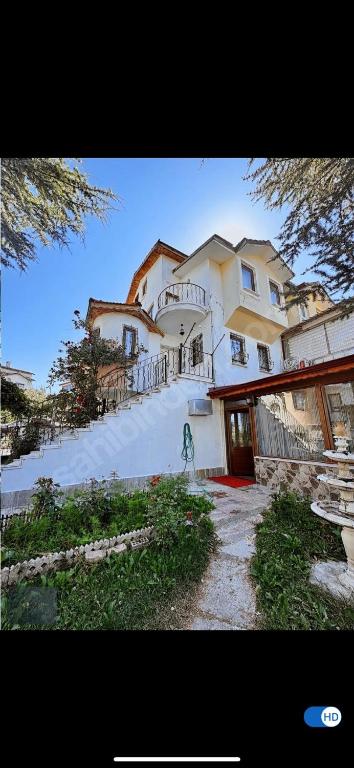 Sıcak Cermik Termal Havuzlu Family Villa 1 - Sivas