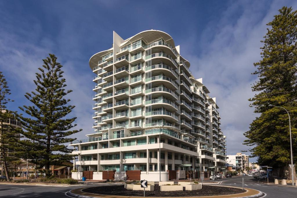 Oaks Glenelg Liberty Suites - Adelaide SA, Australia