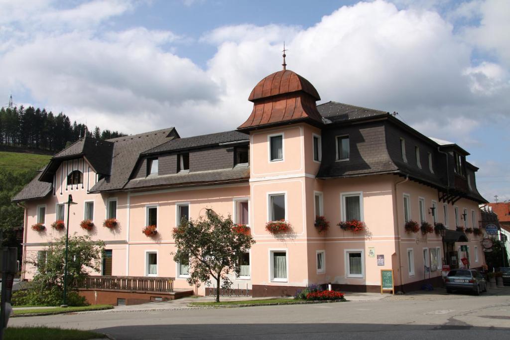Frühstückspension Gasthof Gesslbauer - Spital am Semmering