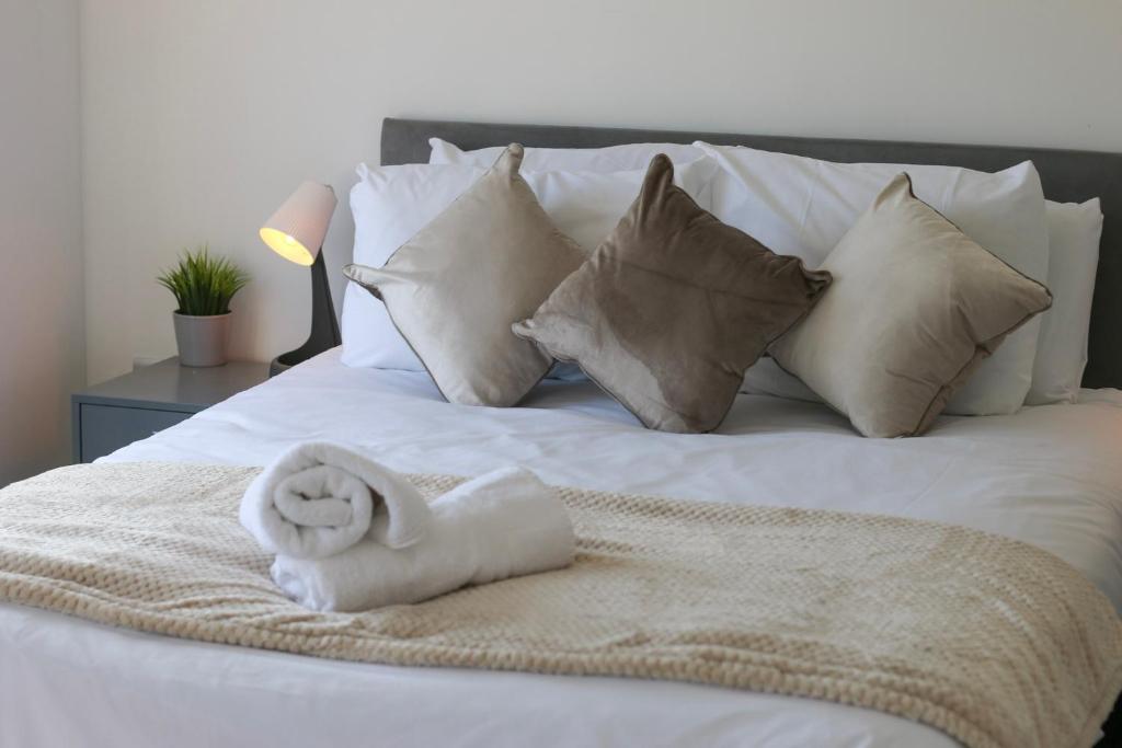 Self-service En-suite Rooms By Property Promise - Newport