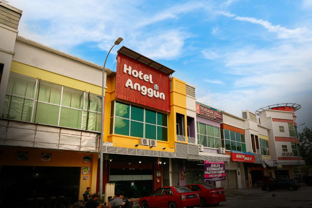 Anggun Hotel - Seri Iskandar
