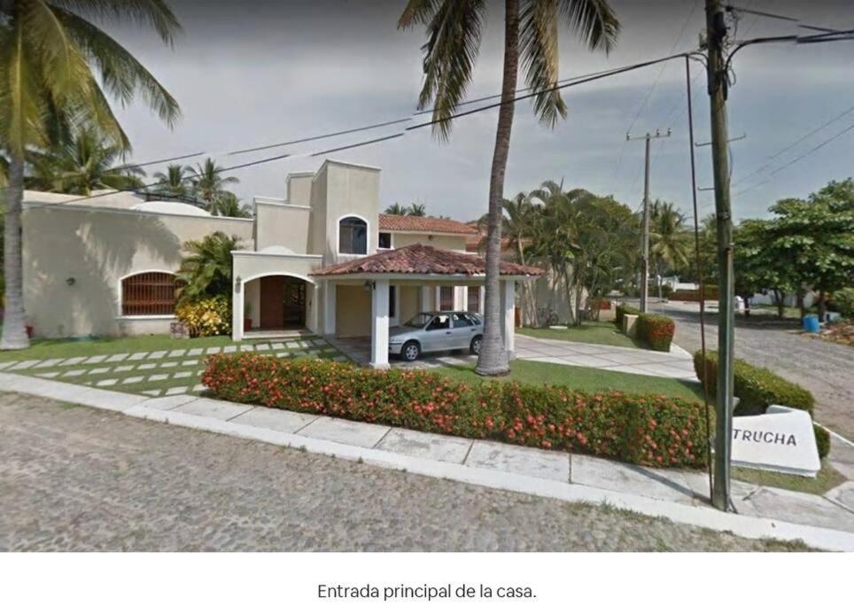 Gran Casa Con Alberca En Playa - Manzanillo