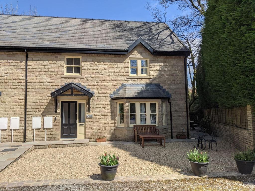 3 Bed In Buxton 81127 - Buxton, UK