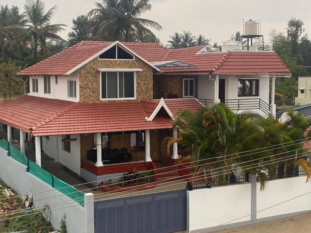 Kamal Nivas Service Apartments - Chikkamagaluru