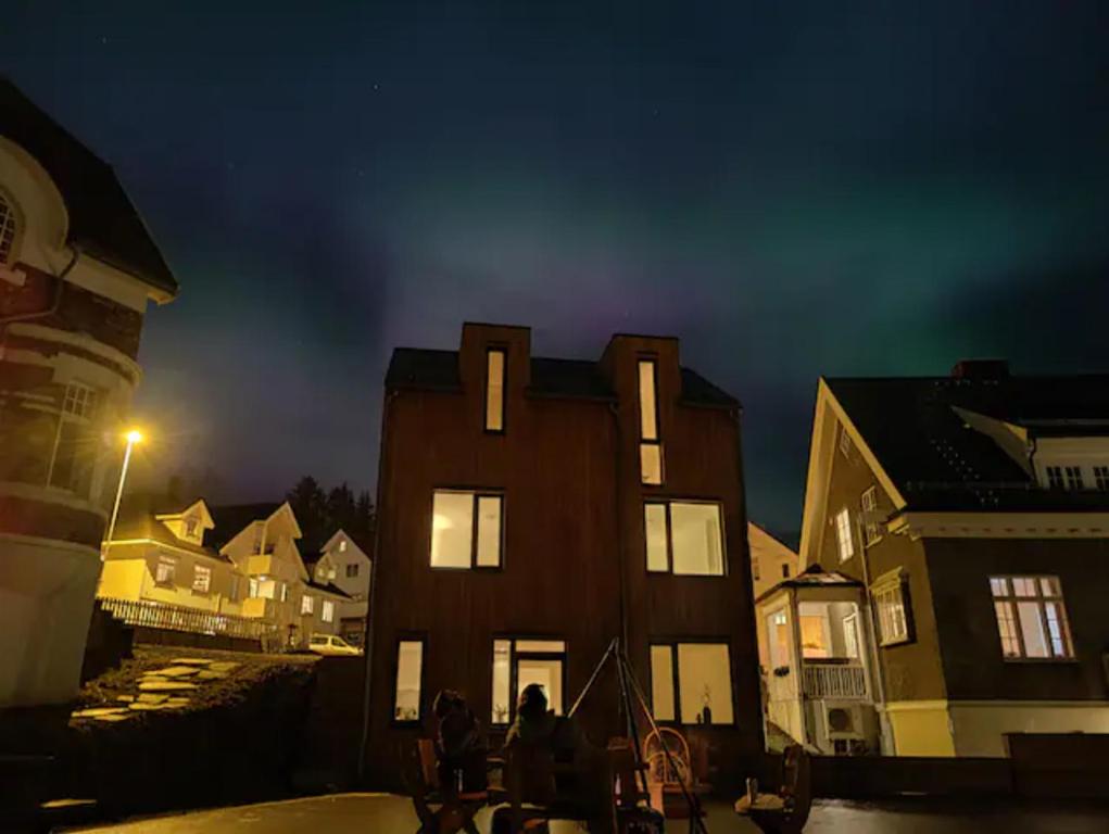 Modern Villas In Plush Town - Tromsø