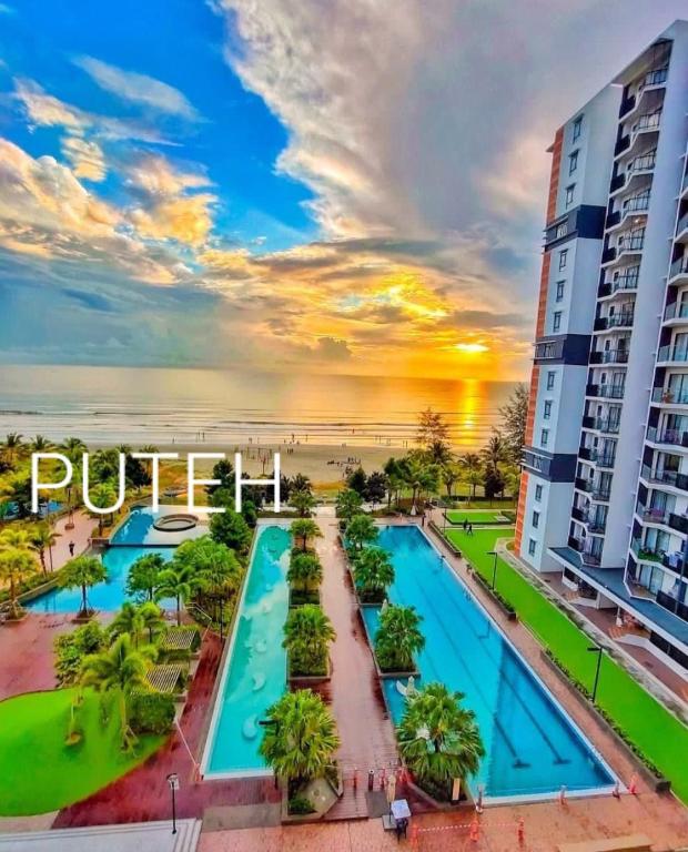 Puteh Timurbay Beachfront Private Suite Kuantan - Balok