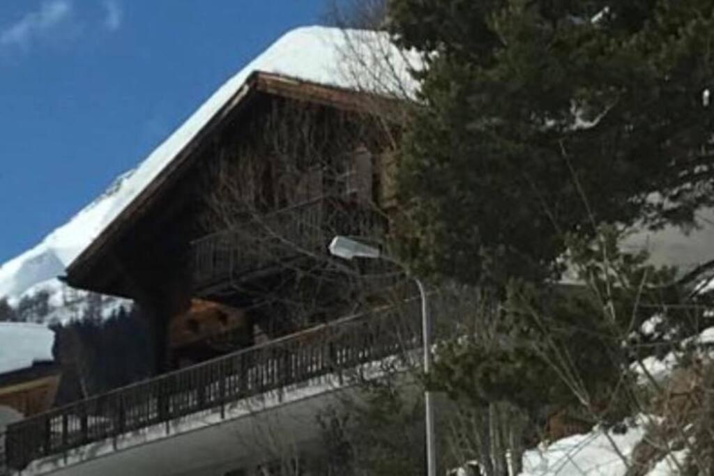 Chalet Hockenhorst, 1-10 Personen -Familiechalet In Fijn Skigebied - Kandersteg