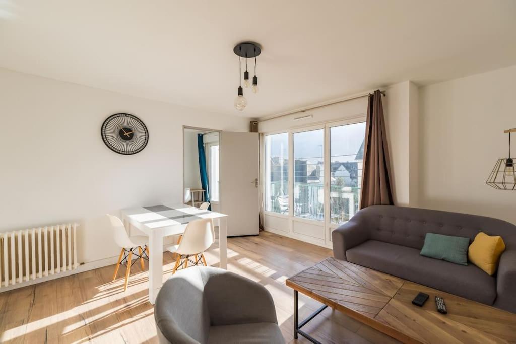 3 Bedroom Apartment With Terrace - Saint-brieuc - Trégueux
