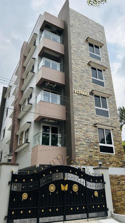 Vishaka Guest House Apartments - 티루넬벨리