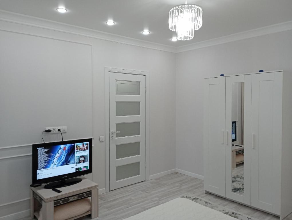 1-но комнатная квартира в центре Нур-Султана ЖК Sezim Qala 4 - 哈薩克
