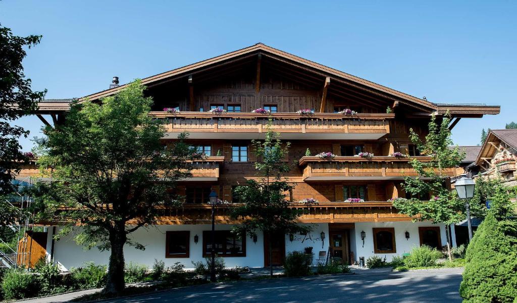 Hotel Des Alpes Superieur - Charmey