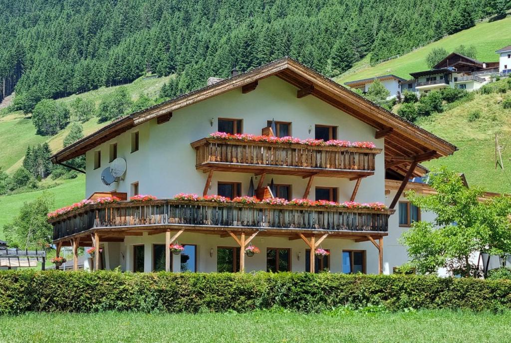 Gästehaus Landhaus Tyrol - Autriche