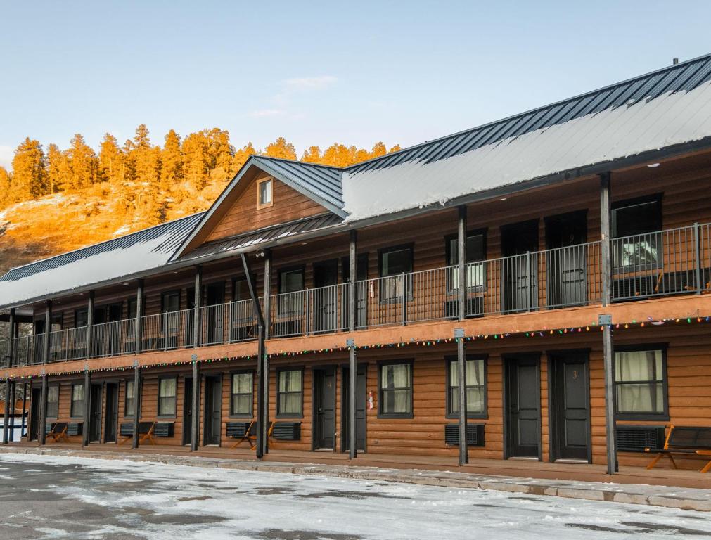 High Country Lodge And Cabins - Pagosa Springs, CO