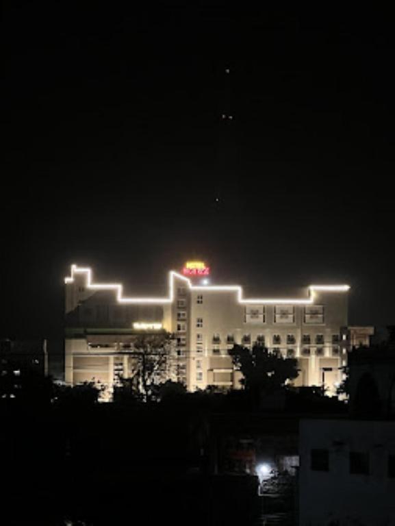 Hotel High Rise Regency, Burhanpur - Burhanpur