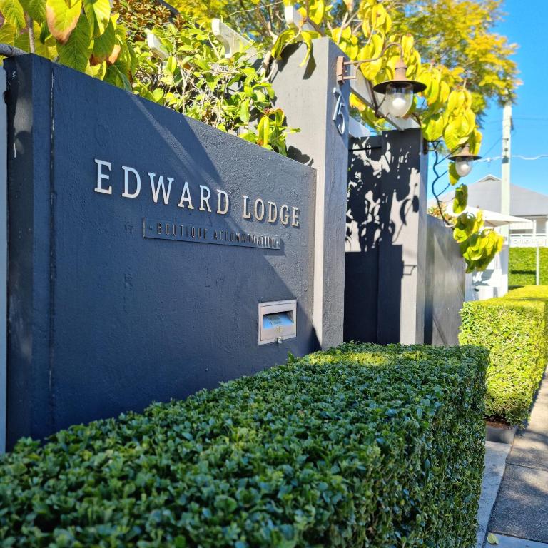 Edward Lodge - Queensland