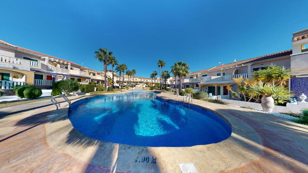 Quiet And Sunny Apartment With Swimming Pool - Formentera del Segura