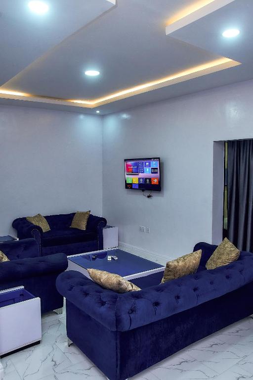 Jka 2-bedroom Luxury Apartments - Nigeria