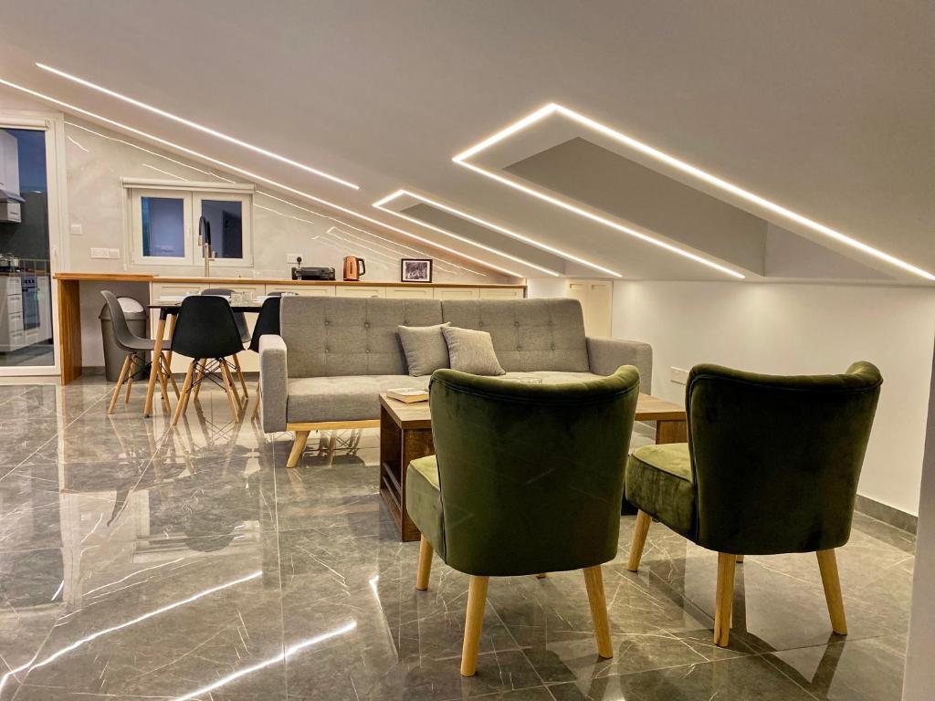 Trendy Loft Apartment - Limassol