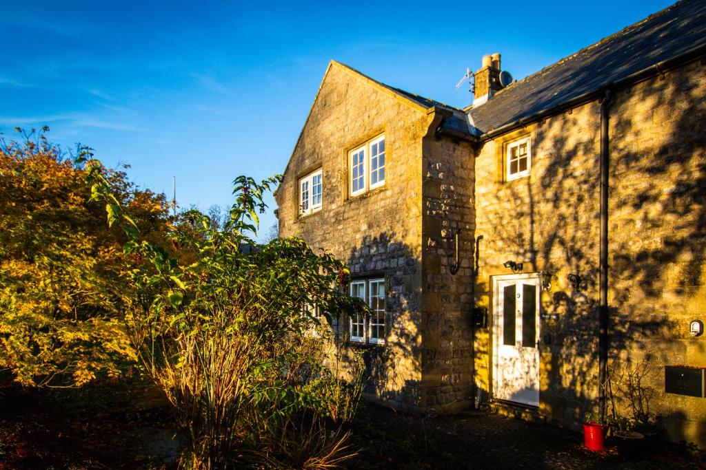 Acer Holiday Cottage Tideswell Village Buxton Peak District By Rework Accommodation - Tideswell